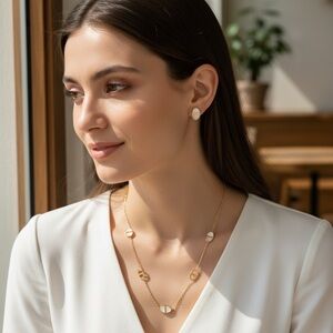 18K Gold Plated Pig Nose Mother of Pearl Jewelry Set